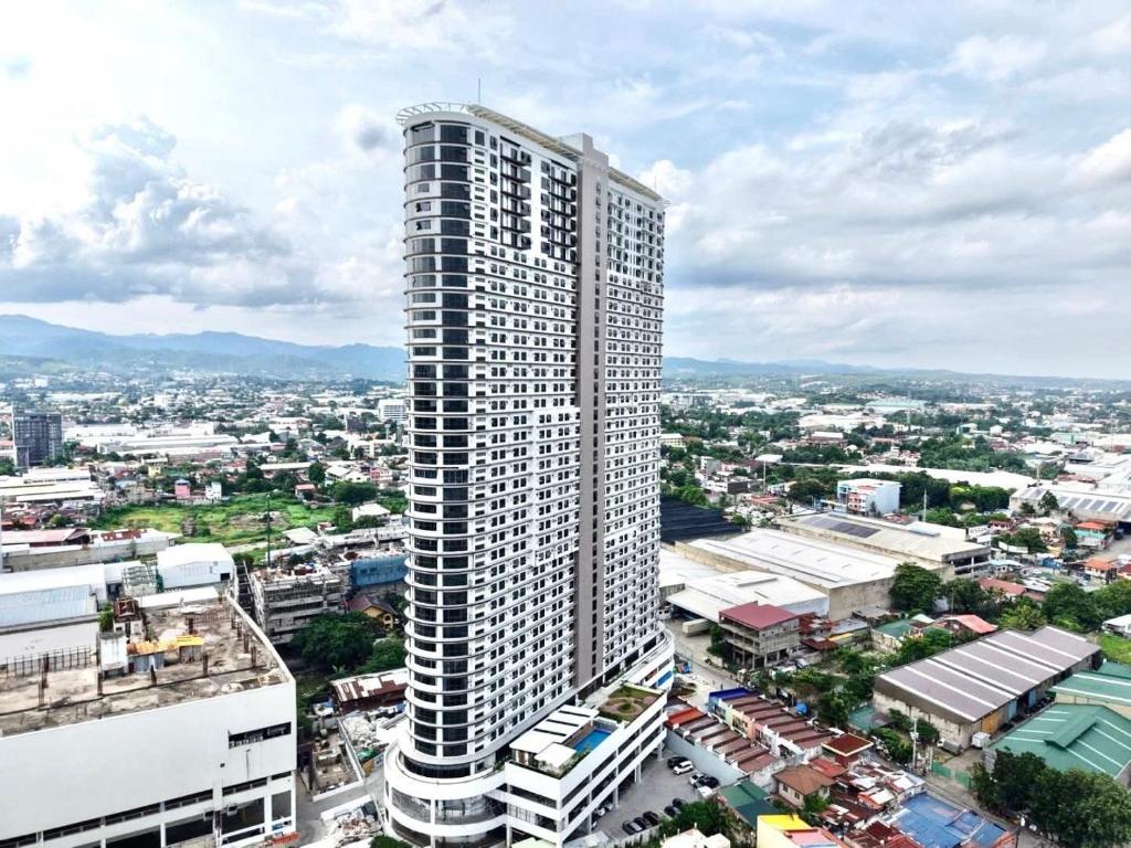 Aerial view of J Tower Residences in Mandaue City